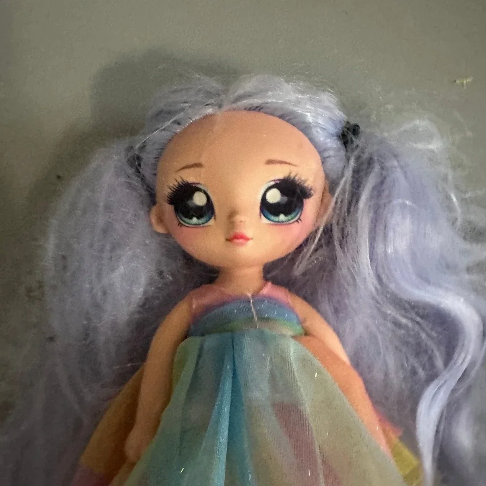 MGA Na Na Na Surprise Premium Soft Fashion Doll Lavender Hair Rainbow Dress